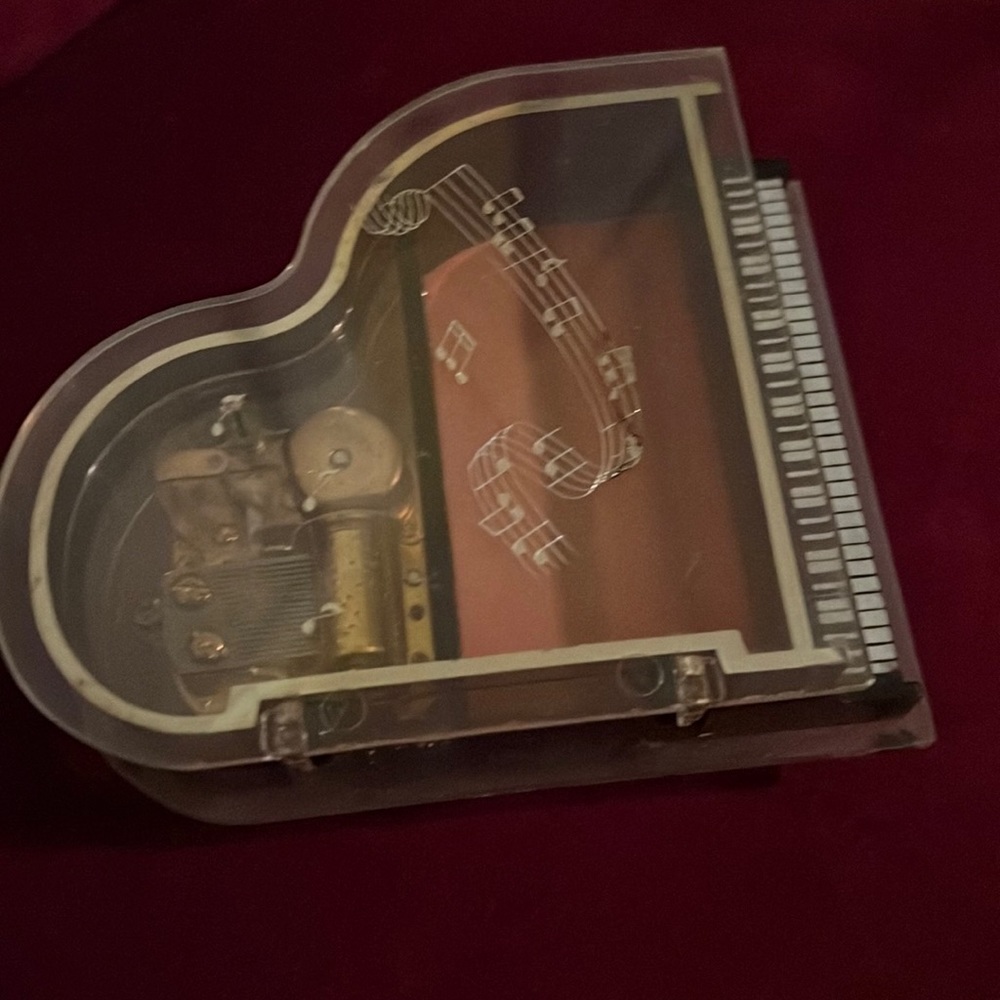 Working Vintage LAUREL music box piano shaped andmade in JAPAN!